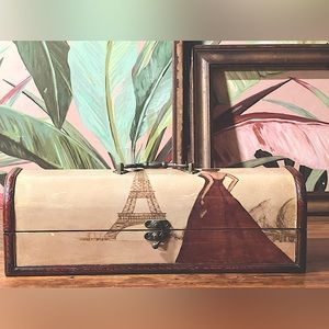 Wine Bottle Gift Box.